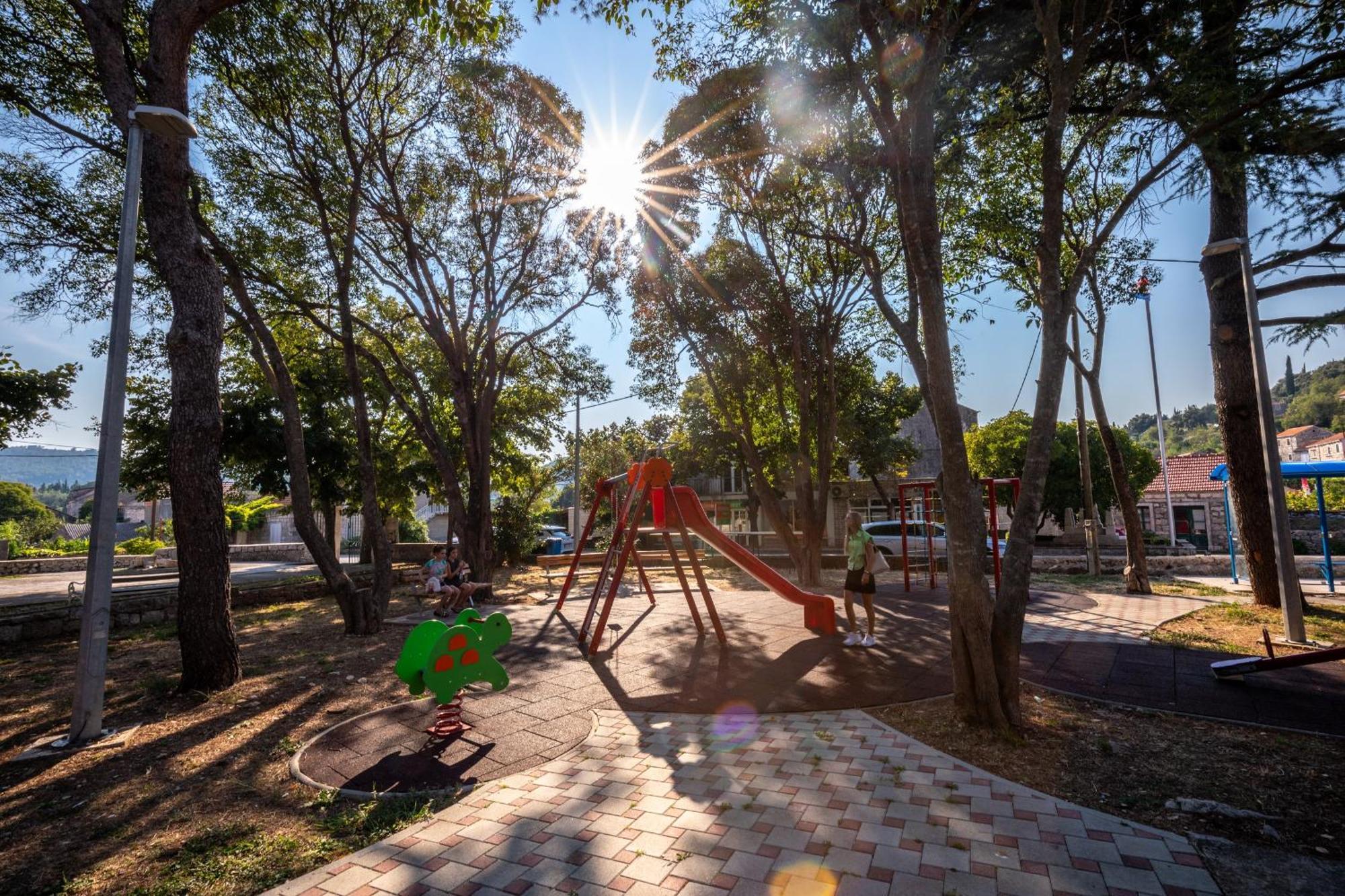 Stone House Harmony Apartamento Zrnovo Exterior foto
