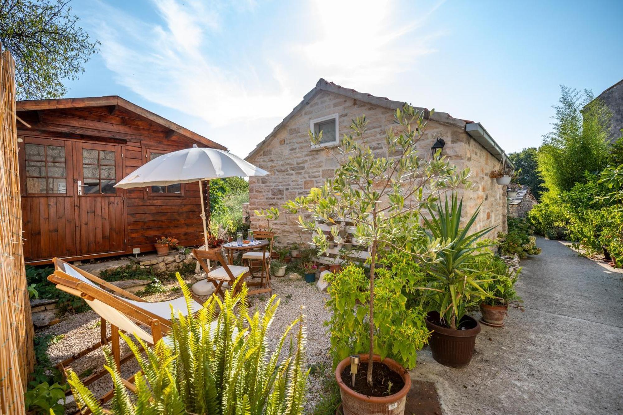 Stone House Harmony Apartamento Zrnovo Exterior foto