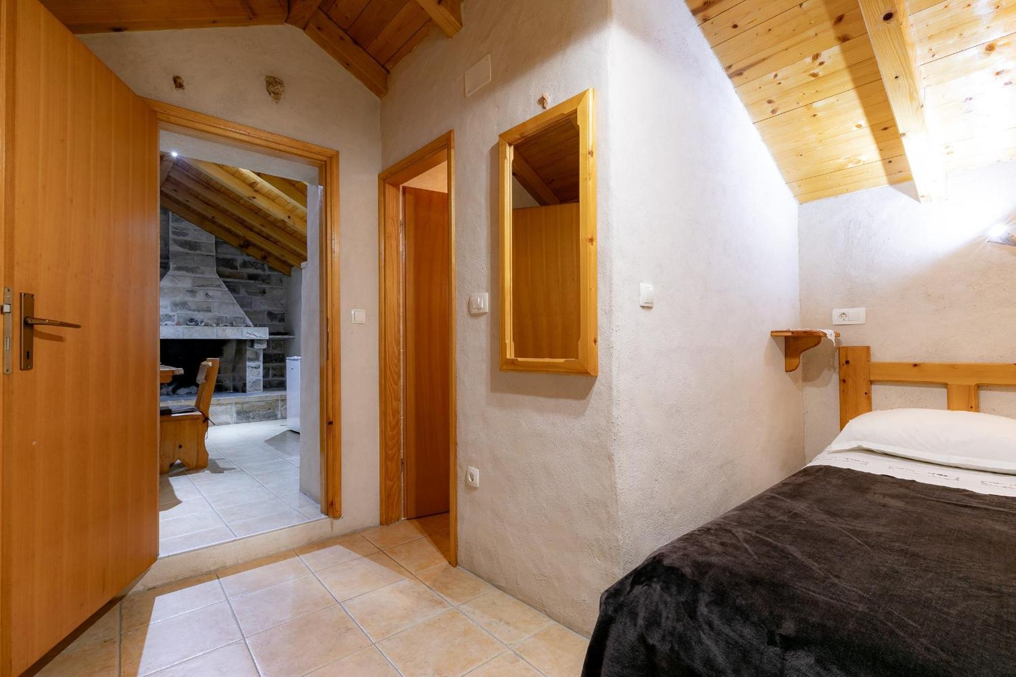 Stone House Harmony Apartamento Zrnovo Quarto foto