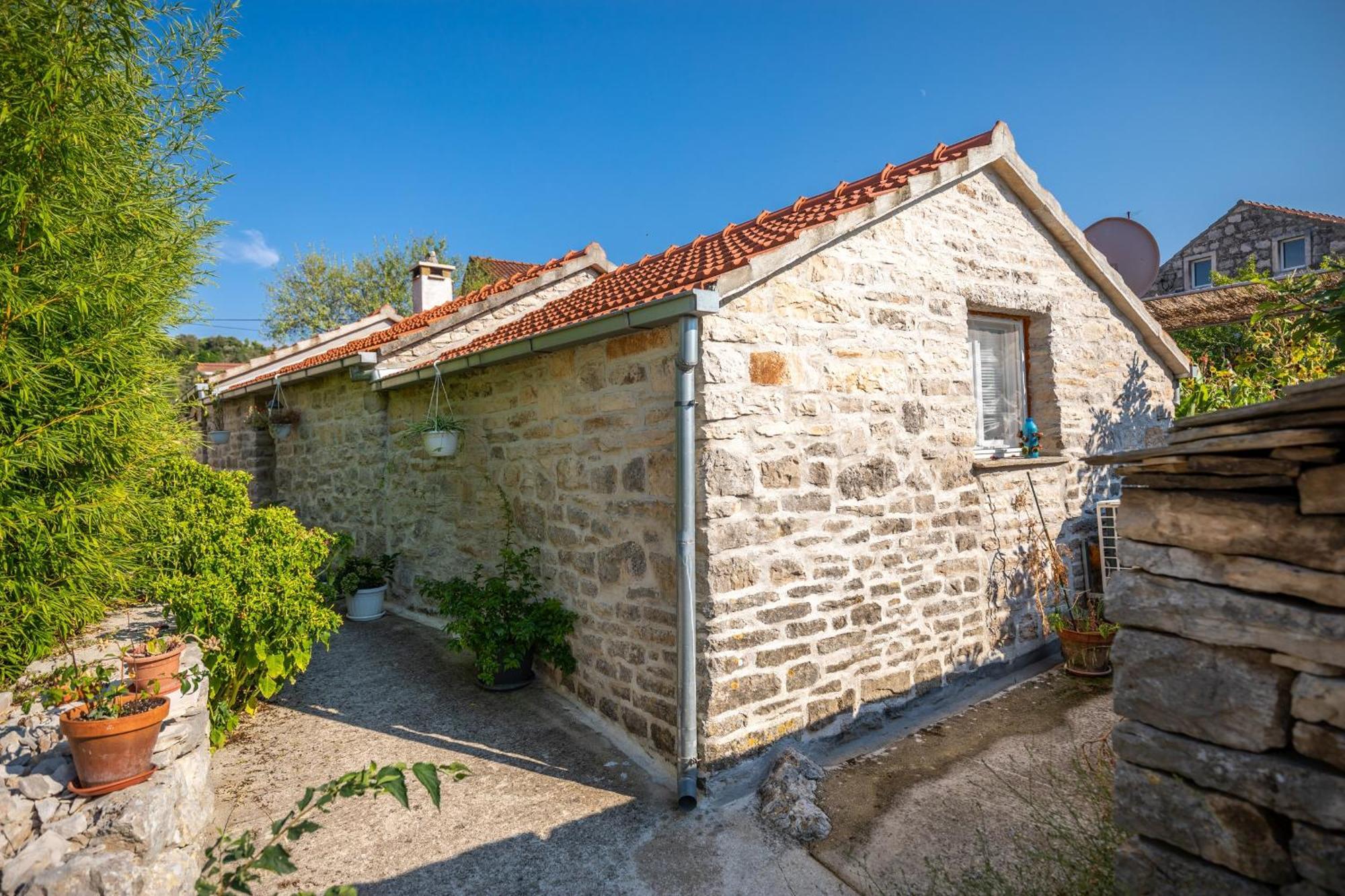 Stone House Harmony Apartamento Zrnovo Quarto foto
